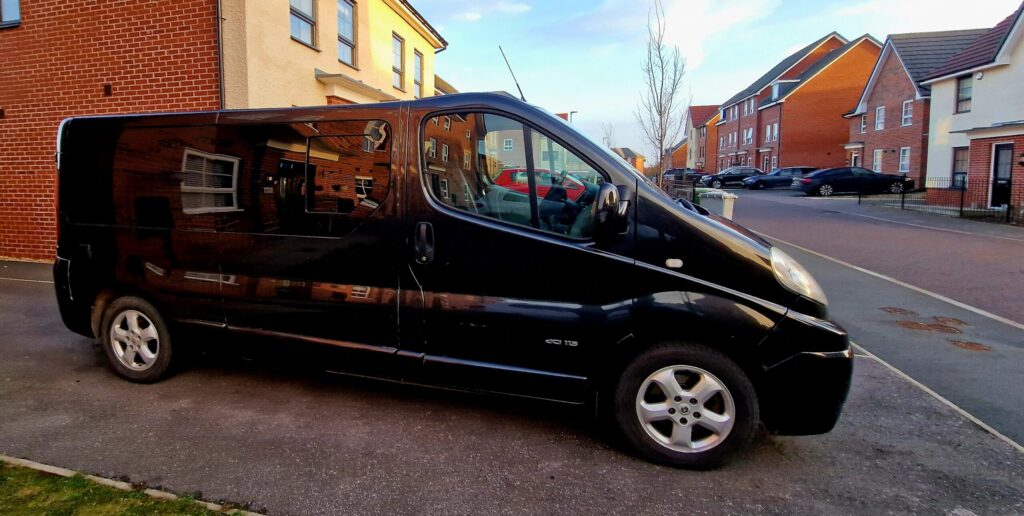 2011 Renault Trafic Sport Campervan